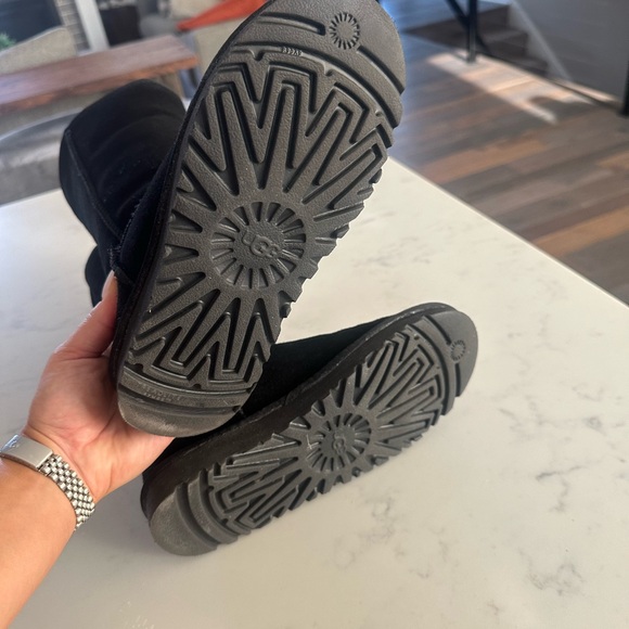 Women’s Ugg Boot Tall 6 - Picture 6 of 6